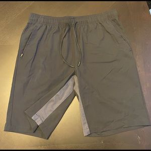 Black Michael Strahan active shorts, large/tall